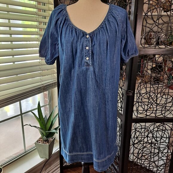 Free Assembly Size Small Denim Dress Short Sleeve V-Neck Medium Blue EUC - Picture 9 of 13